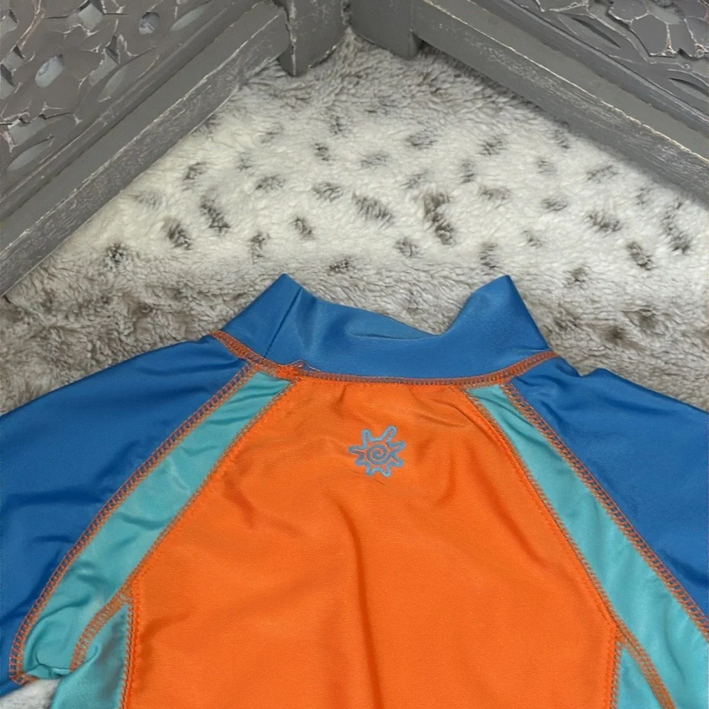 UV Skinz rashguard UPF 50 boys size 5T fish sharks tropical beach pool party